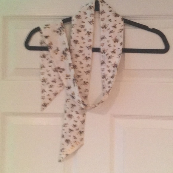 NWOT COACH Floral Scarf - Picture 2 of 3